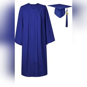 💥SOLD💥Graduation Gown Cap Set For Adults NEW